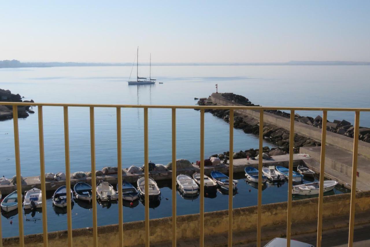 Palazzo De Tomasi B&B Gallipoli Exterior foto